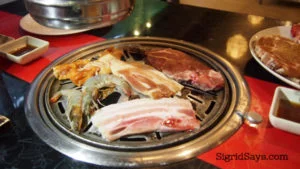 grilling yakiniku