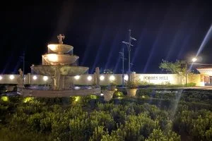 lighted up parols - Megaworld Corporation - Forbes Hill - Northill Gateway - Bacolod real estate - fountain