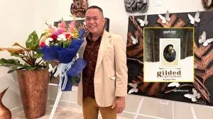 Gilded Expressions by Jojo Vito - one-man art exhibit - Art Cove by Park Inn by Radisson Bacolod - Bacolod artist - bouquet