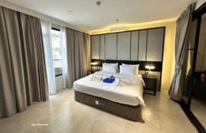 Sixty-Fifth-Destination-Resort-Hotel-Bacolod-City-Bacolod-hotel-Philippines-Splash-Park-Bacolod-masters-bedroom-king-sized-bed
