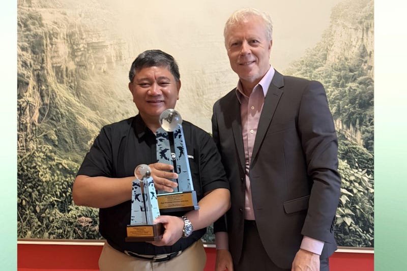 More Power - CSR Company of the Year - 16th Asia CEO Awards - Roel Castro