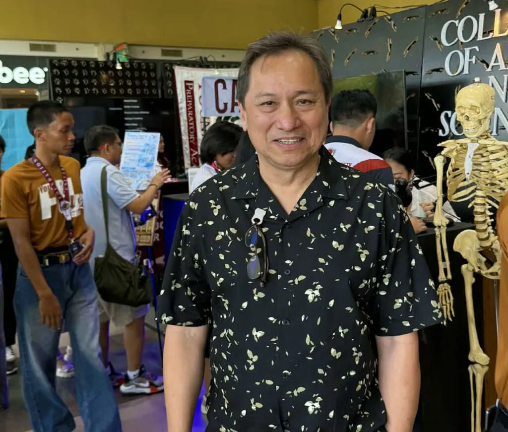 Foundation University President Victor Vicente “Dean” Sinco proudly beams at the output of his students.