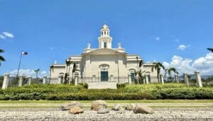 Church of Jesus Christ of Latter-day Saints - Bacolod-Philippines Temple facade