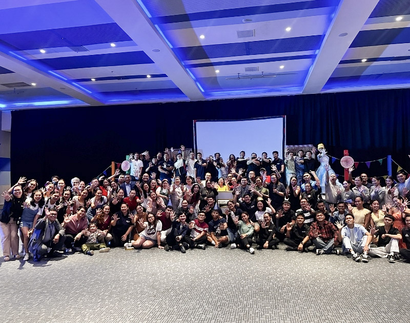 The Moment Makers, the team behind Park Inn by Radisson Bacolod, came together to celebrate one unforgettable birthday bash and five years of creating moments that matter.